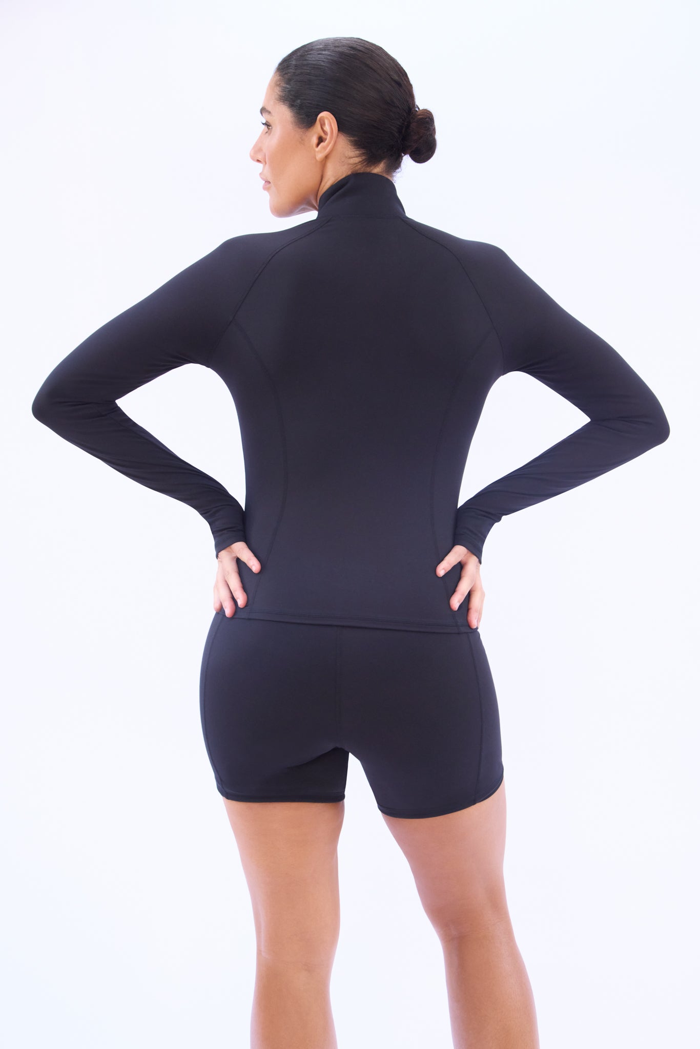 CATE RASH GUARD - BLACK SAND (BLACK TAB)